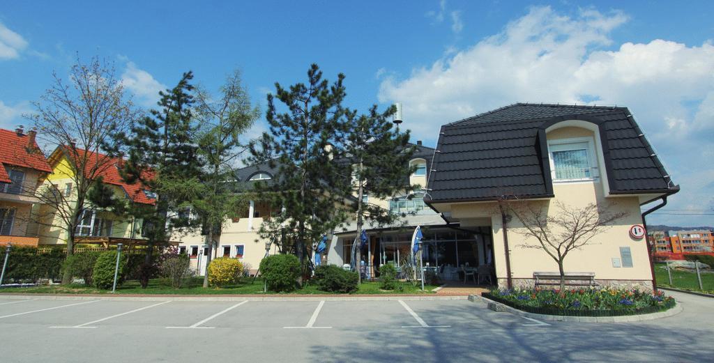 Grandvid Hotel Škofljica Exterior foto