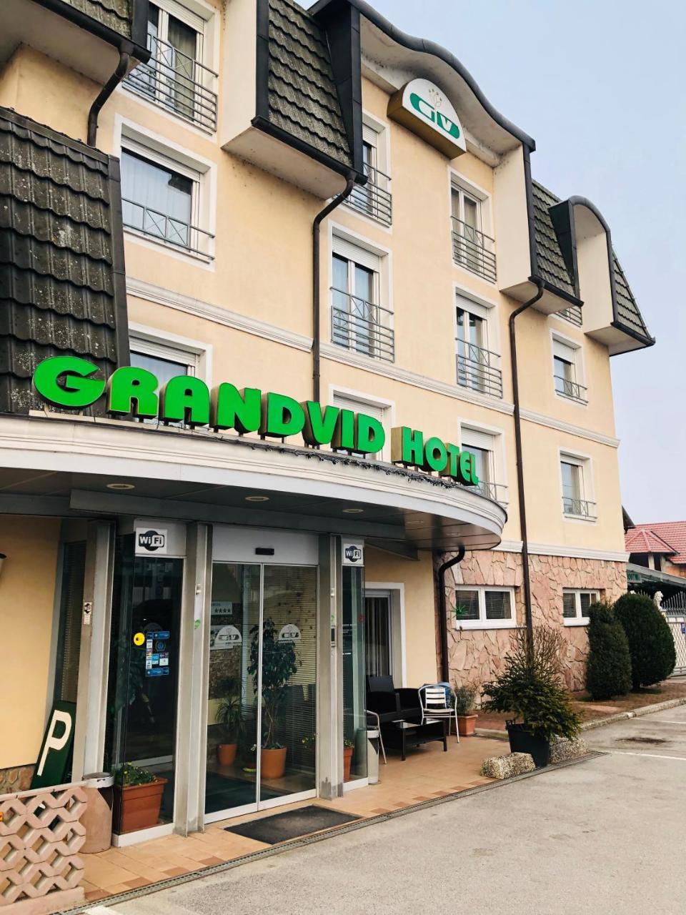 Grandvid Hotel Škofljica Exterior foto